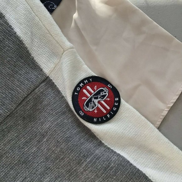 Tommy Hilfiger Women's Gray Black Stripes Textured Logo Hoodie Sweatshirt Size L - Picture 4 of 11